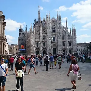Apartamento Flat In Duomo, Milán